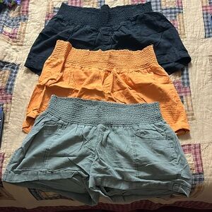 Old Navy Maternity Shorts